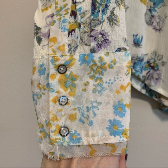 Free People Hold On To Me Cream Blue Floral Long Sleeve Button Down Blouse xs - Picture 3 of 11